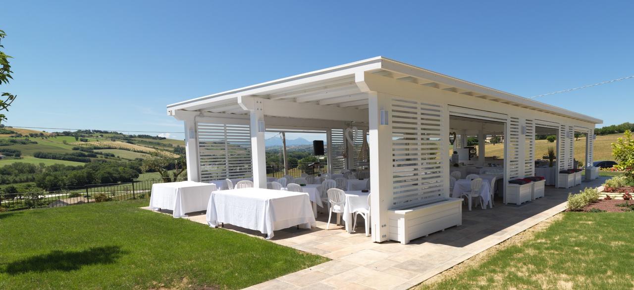Villa Resort Tre Castelli Trecastelli Екстер'єр фото